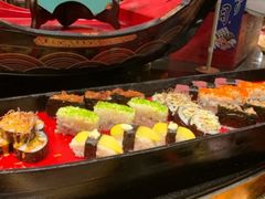 -四海一家自助餐(益田假日广场店)