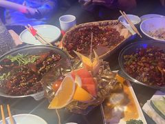 -粉墨特色菜·烧烤音乐酒馆
