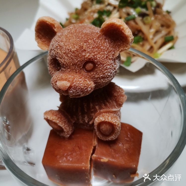 适合和朋友来坐坐聊聊天 2，菜品颜值很高