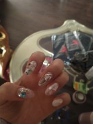 -米小兔美甲美睫