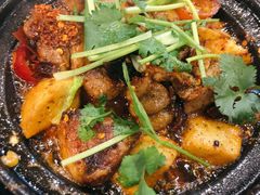 芋儿鸡-十吉老砂锅(天生丽街生活馆店)