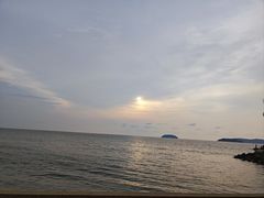 -Sunset Bar(丹绒亚路香格里拉店)