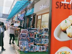 -万达广场(南昌红谷滩店)
