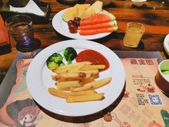 -四海一家自助餐(益田假日广场店)