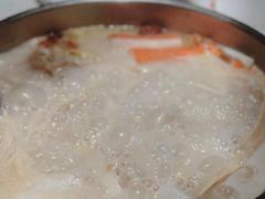 -三人行骨头王火锅(长寿店)