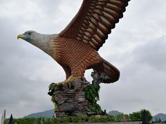 -巨鹰广场