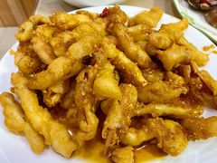 炸鱿鱼条-天伦海鲜·老味道·青岛菜(栈桥天主教堂店)
