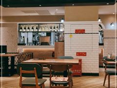 大堂-必胜客(巴沟店)