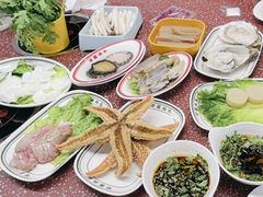 -四囍码头海鲜烧烤自助火锅(外滩南京东路悦荟广场店)