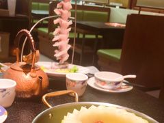 -得意咚瓜·顺德鱼生·冬瓜火锅(深圳首店)