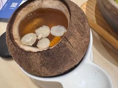 椰皇花旗参老鸽汤-锦粤宫·精致粤菜(深圳北站店)
