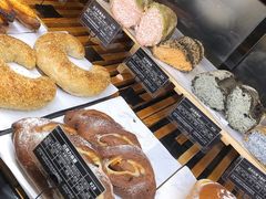 飞鱼籽法棍-Let's Taipei 非常烘焙(太古里店)