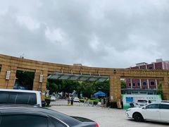 -上海外国语大学(虹口校区)