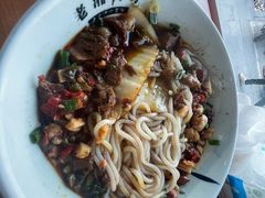 -湖南常德牛肉米粉(十梓街店)