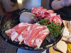 牛羊卷拼盘-鲜潭蒸汽石锅鱼(五道口购物中心店)