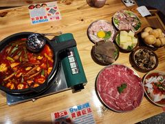 -黔二妞地摊火锅(龙华清湖店)