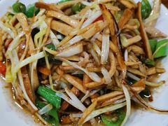 香干肉丝-凡老头米线砂锅(古荡新村西粮站)