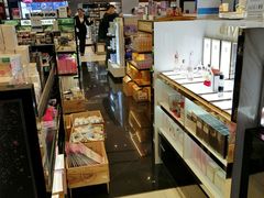 -王权免税店(清迈机场店)