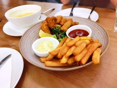 炸手指鱼和薯条-Money Shops(愚园路店)