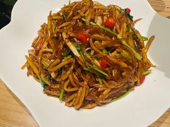 -哈啾嗨·新概念蒙餐(红星新城店)