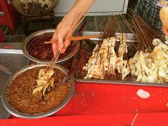 -老鼓楼麻辣烫夹馍