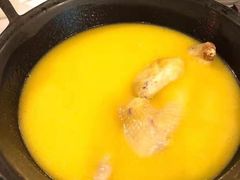 -鲜入围煮花胶鸡海鲜火锅