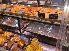 -巴黎贝甜(大宁国际商业广场店)