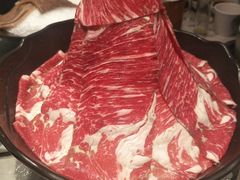 -海上明月海鲜火锅 鲜切牛肉