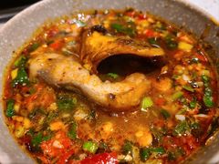 -肖肖酸萝卜鱼火锅(总店)