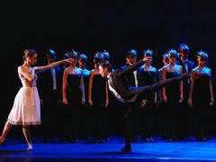 -交通银行前滩31演艺中心