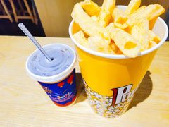 -中影国际影城(宁波江北来福士店)