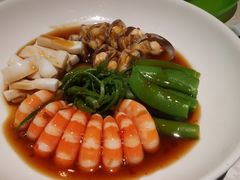 捞汁小海鲜-维园悦谱·海派家常菜(乌鲁木齐南路店)