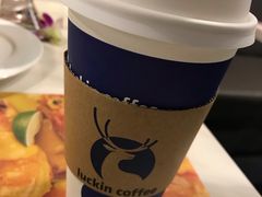 -瑞幸咖啡(宜昌国贸购物中心店)