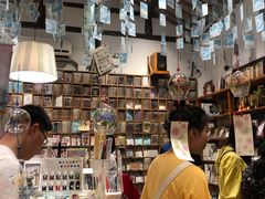 -猫的天空之城概念书店(苏州平江店)