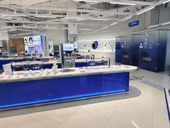 -优购镜仓(黄岛吾悦店)