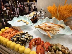 -广州万富希尔顿酒店-感趣自助餐厅·生蚝海鲜刺身