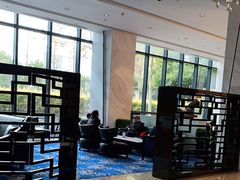 -上海虹桥西郊假日酒店