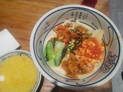 -陇上秦轩biangbiang面(萧山万象汇店)