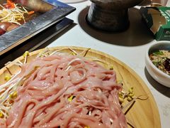 -二荆条·蜀鲜汇城市森林火锅