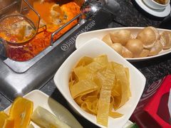 -海底捞火锅鲜切牛肉主题店(长寿路店)