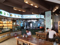 -清真·青瓷香纯汤牛肉面(酒泉路店)
