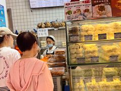-白玉兰食品甜凤店(合生汇店)