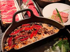 出山鸳鸯锅-三出山火锅(南京万象天地店)
