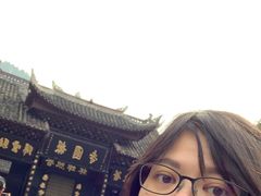 -峨眉山报国寺
