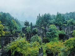 -梭布垭石林景区