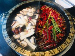-纸盐河码头火锅(十八梯店)