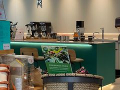 -星巴克臻选(上海淮海百盛购物中心店)