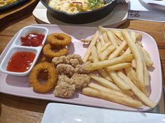 -冲浪熊西餐厅(南戴河店)