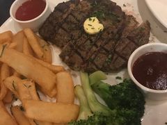 -WOLFGANG PUCK KITCHEN & BAR(迪士尼小镇店)