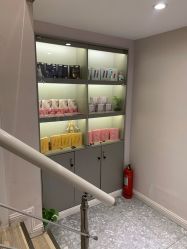 -咪咪专业脱毛连锁机构